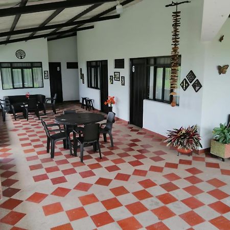 Finca Hotel El Saman De Alto Bonito Монтенегро Экстерьер фото