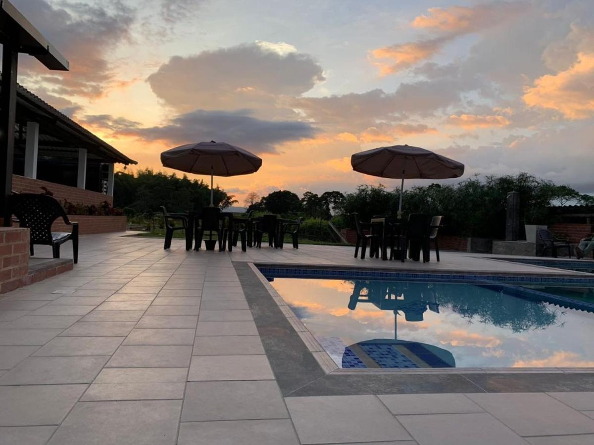 Finca Hotel El Saman De Alto Bonito Монтенегро Экстерьер фото