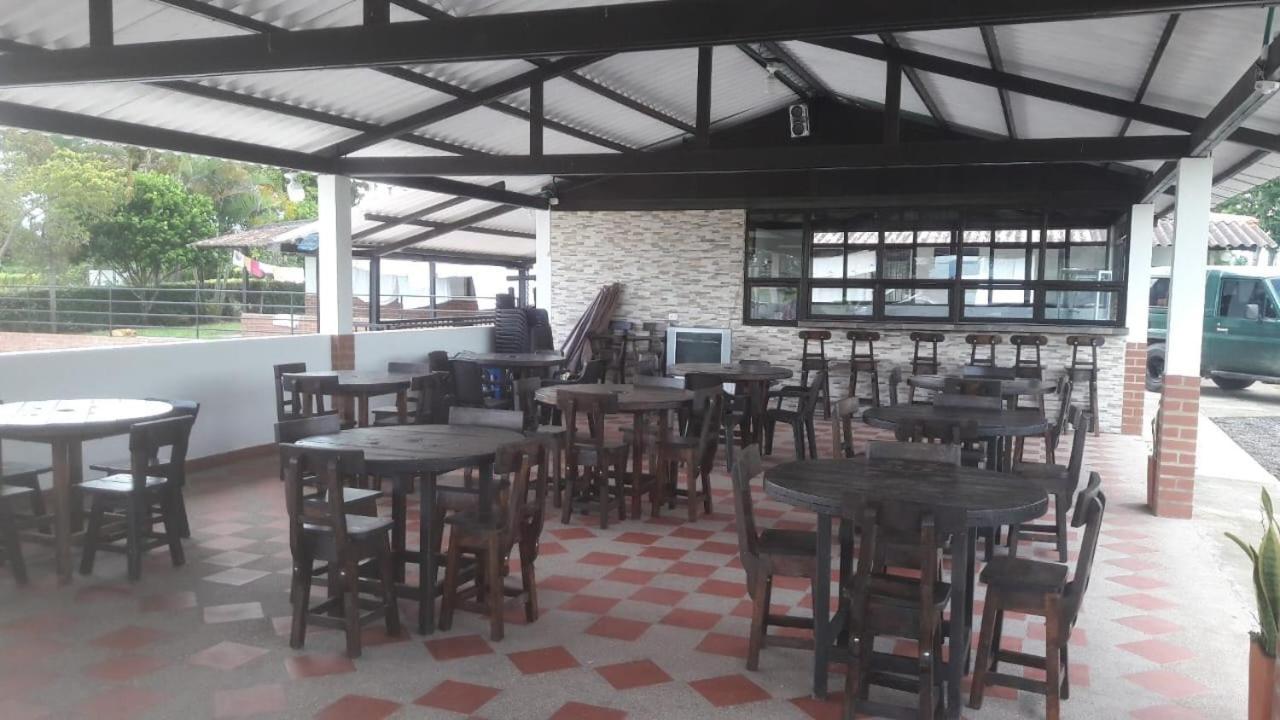 Finca Hotel El Saman De Alto Bonito Монтенегро Экстерьер фото