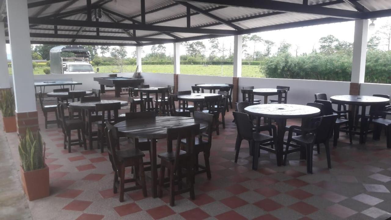 Finca Hotel El Saman De Alto Bonito Монтенегро Экстерьер фото