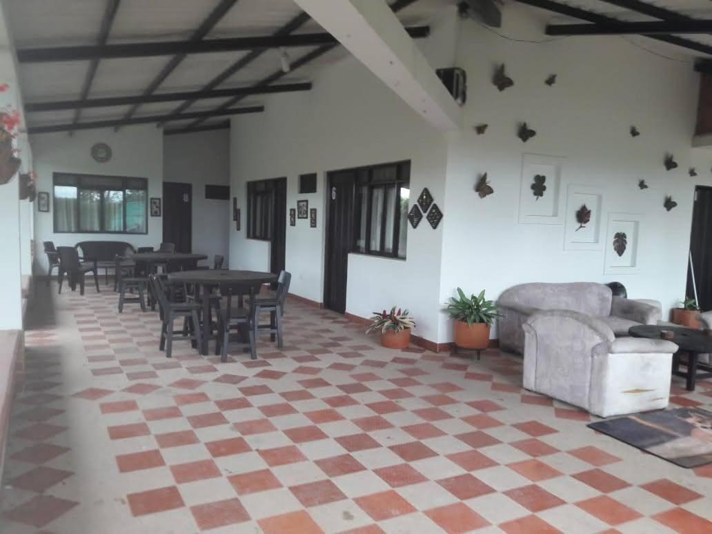 Finca Hotel El Saman De Alto Bonito Монтенегро Экстерьер фото