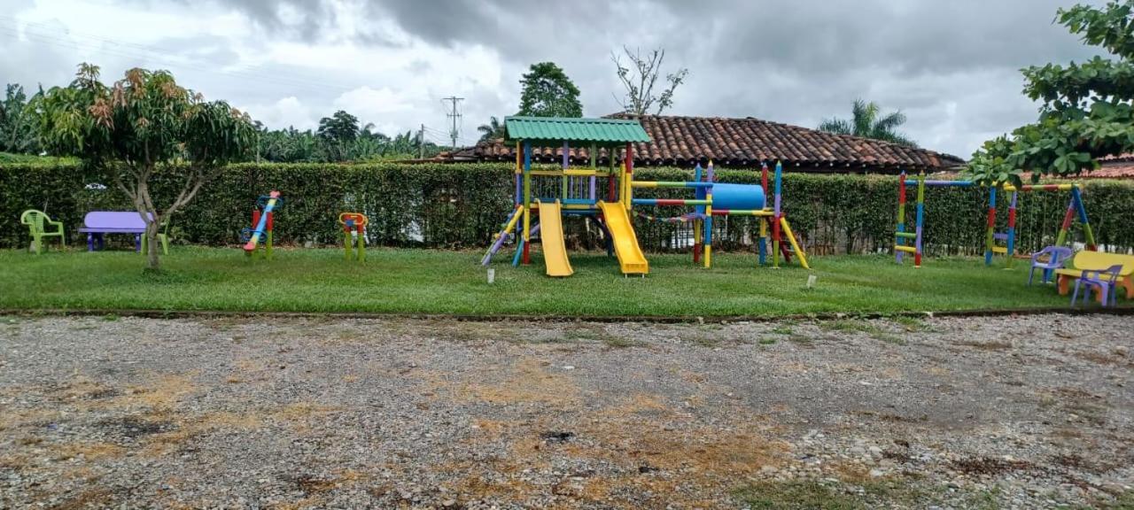 Finca Hotel El Saman De Alto Bonito Монтенегро Экстерьер фото